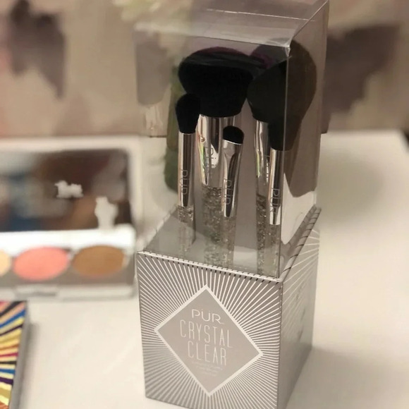 - Nwt! Pur Trolls Collection + brushes! - Picture 3 of 4